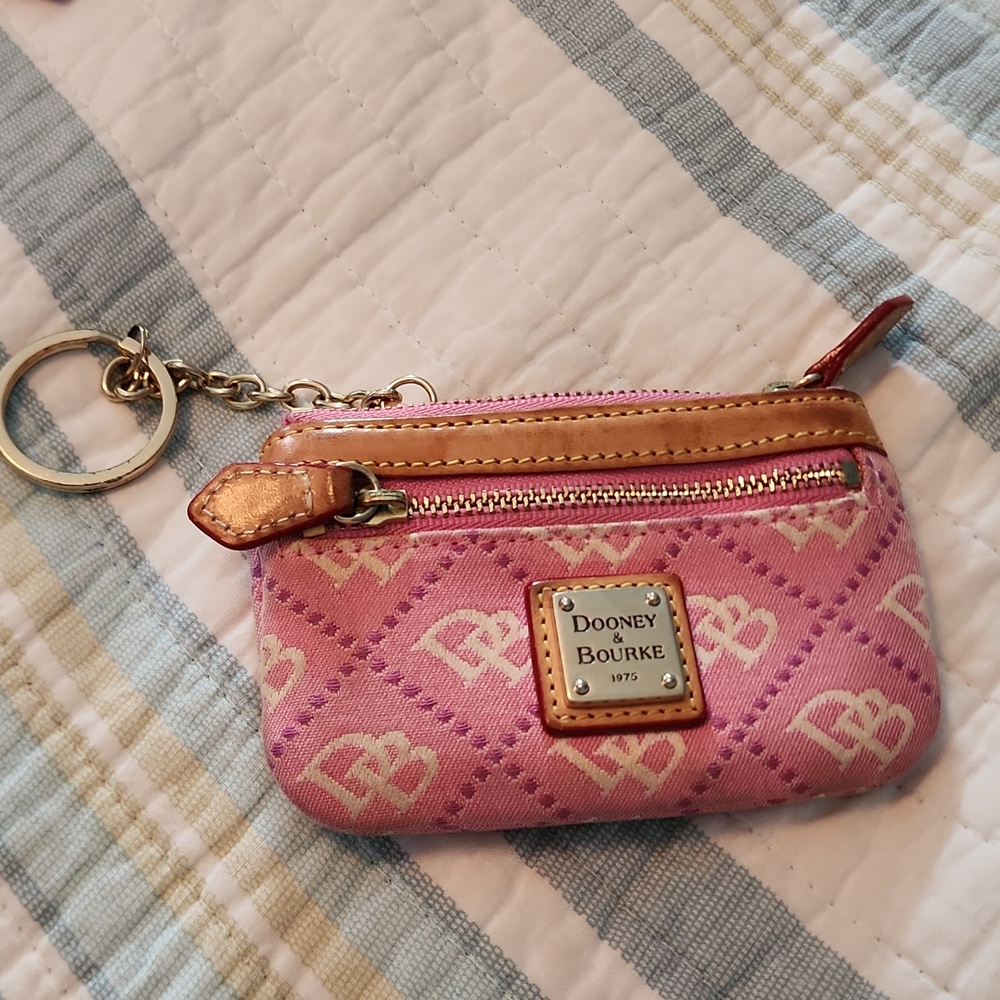 DOONEY AND BOURKE CHANGE PURSE